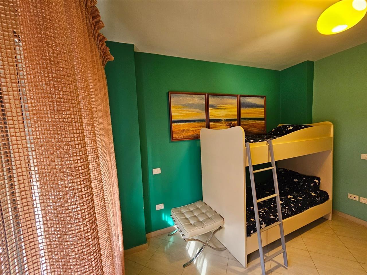 Shitet, Apartament 2+1, Ura e Dajlanit, Plazh.