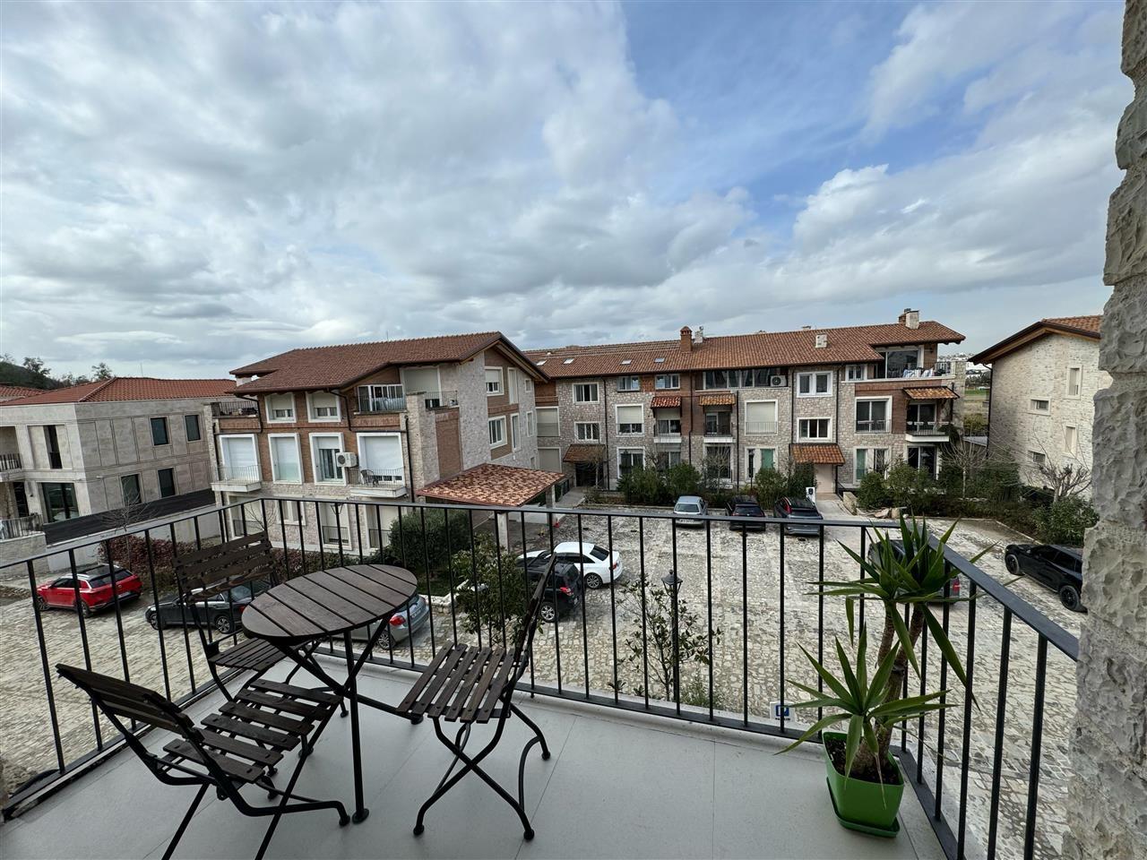 JEPET ME QIRA APARTAMENT MODERN NE REZIDENCEN SECRET GARDEN