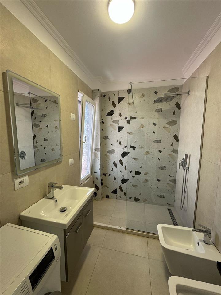 Jepet me qira apartament i ri, 2+1, i pabanuar më parë, pran