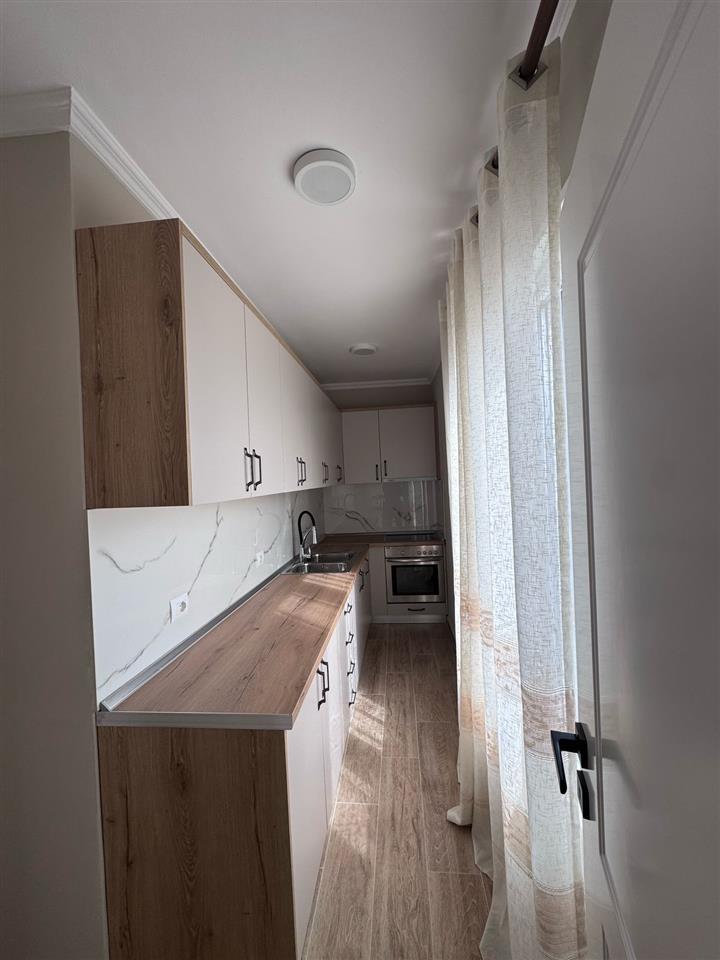 Jepet me qira apartament i ri, 2+1, i pabanuar më parë, pran