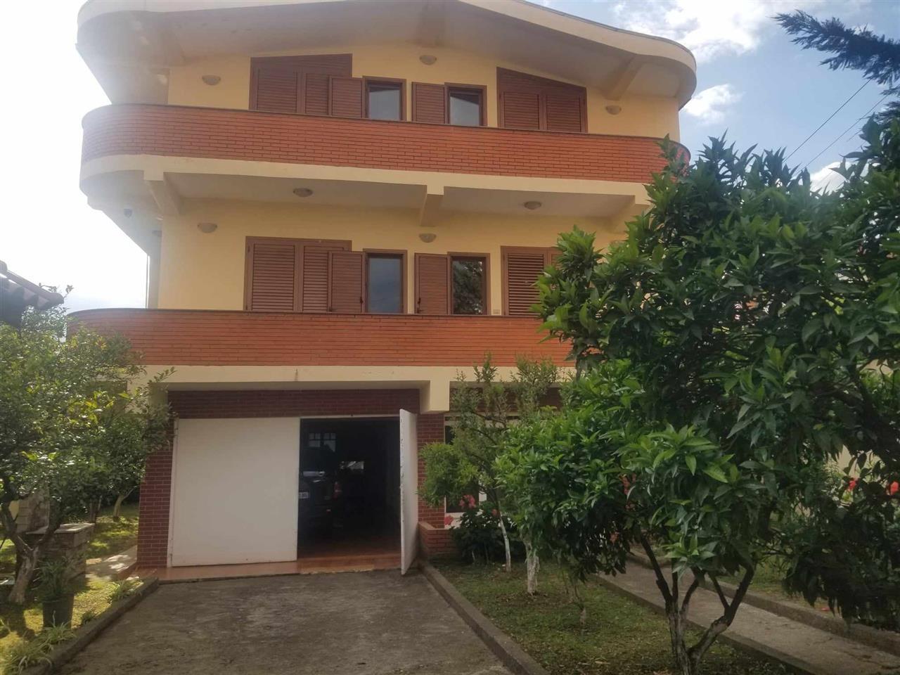 VILE MODERNE.NE ZONE VILASH, AJER I PASTER, CMIM OKAZION.