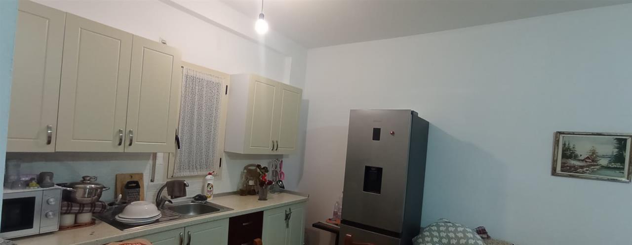 Apartament me qera