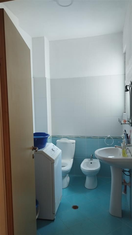 Shitet Apartament 2+1+2 i mobiluar te tatimet, lgj Apollonia