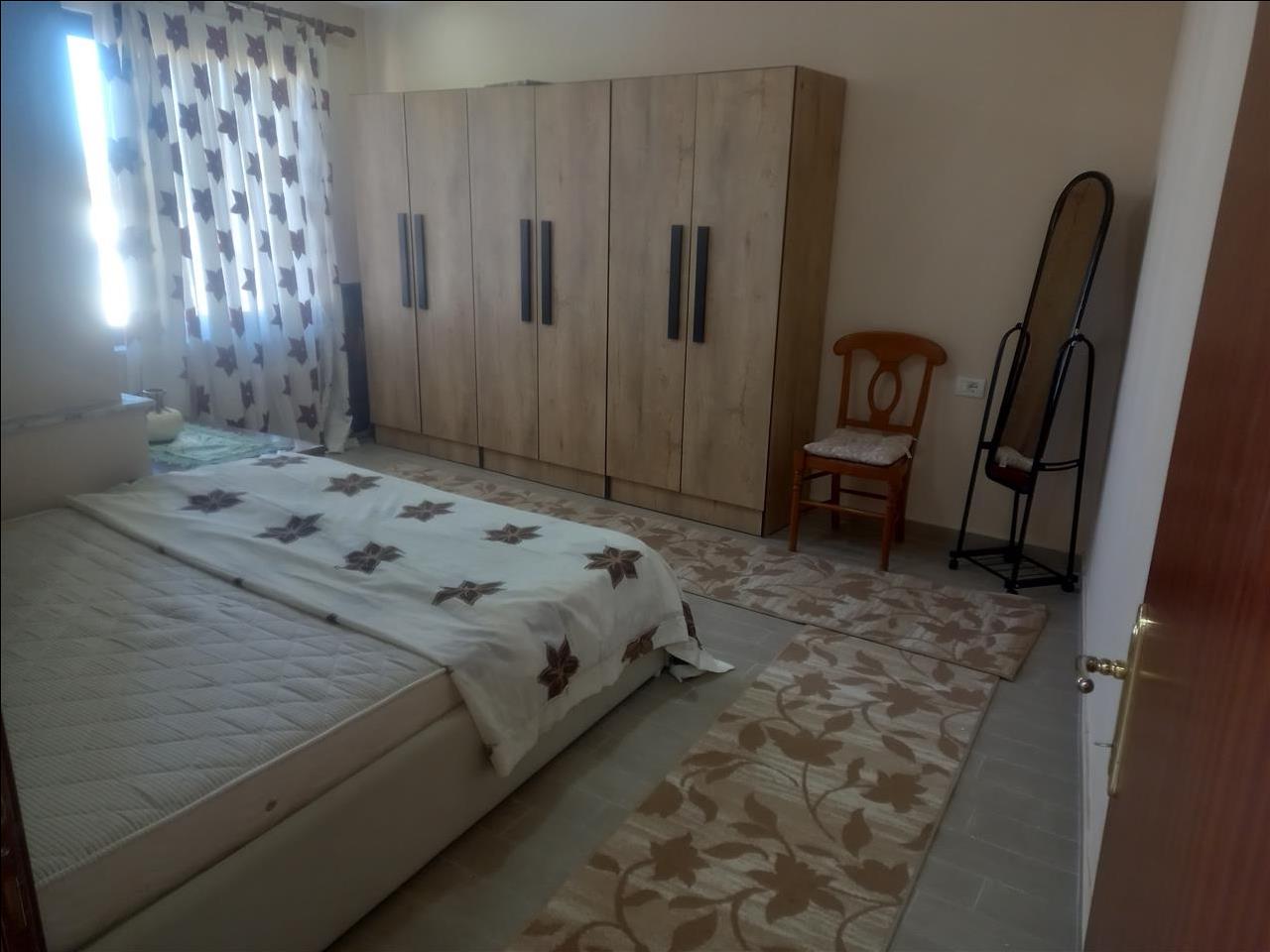 Qera 2+1+verande tek muzeumi Durres