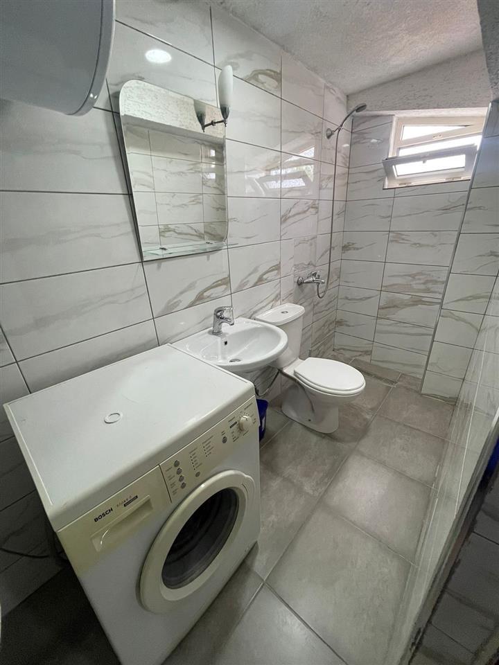 Apartament me qera, Sauk, 180 euro