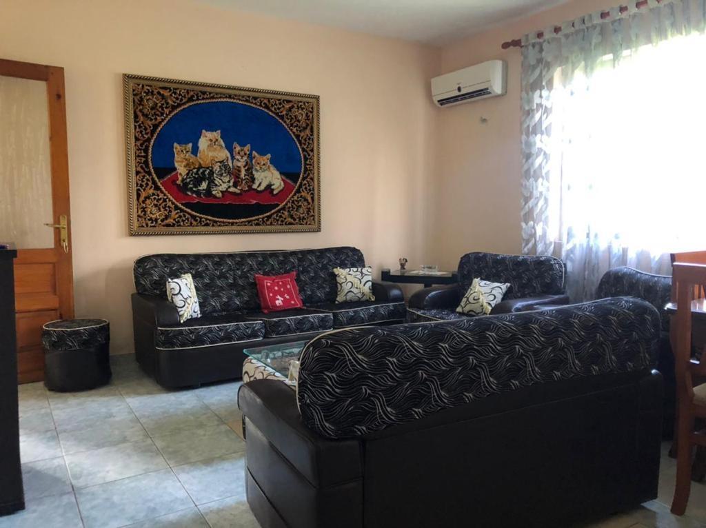 Shitet shtepia private me 400 m2 truall pran shkollës numami