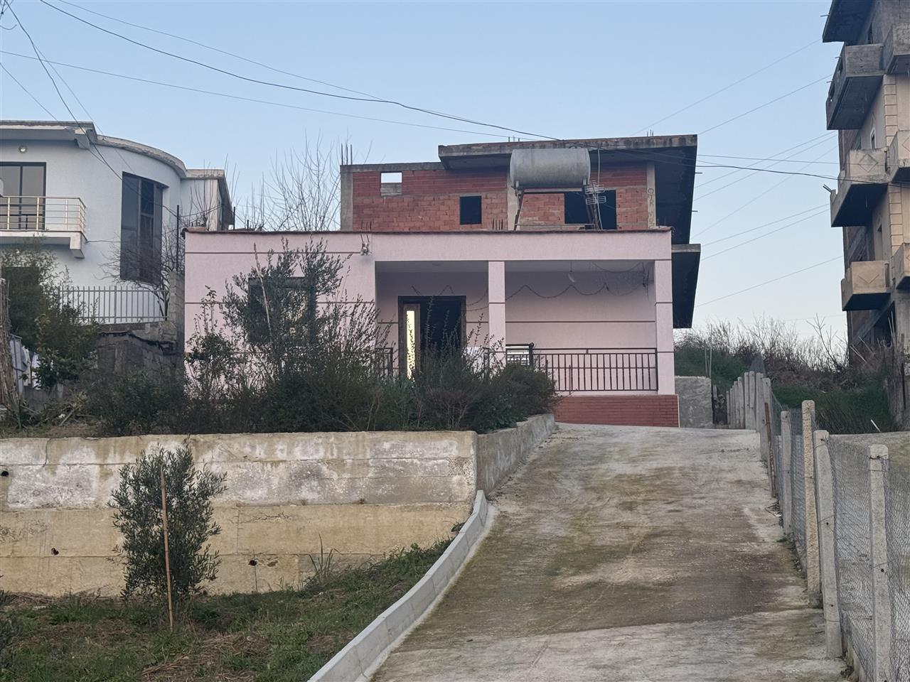 Shtepi private Jepet me qera