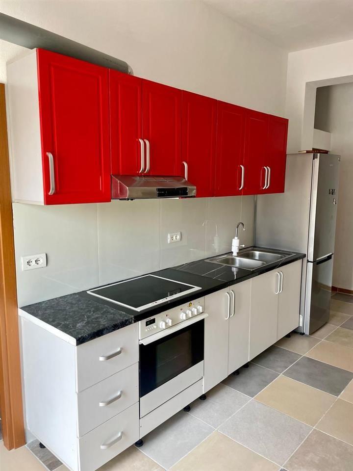 Apartament me qera rruga 5 maji