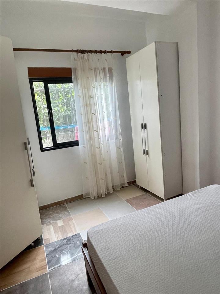 Apartament me qera rruga 5 maji