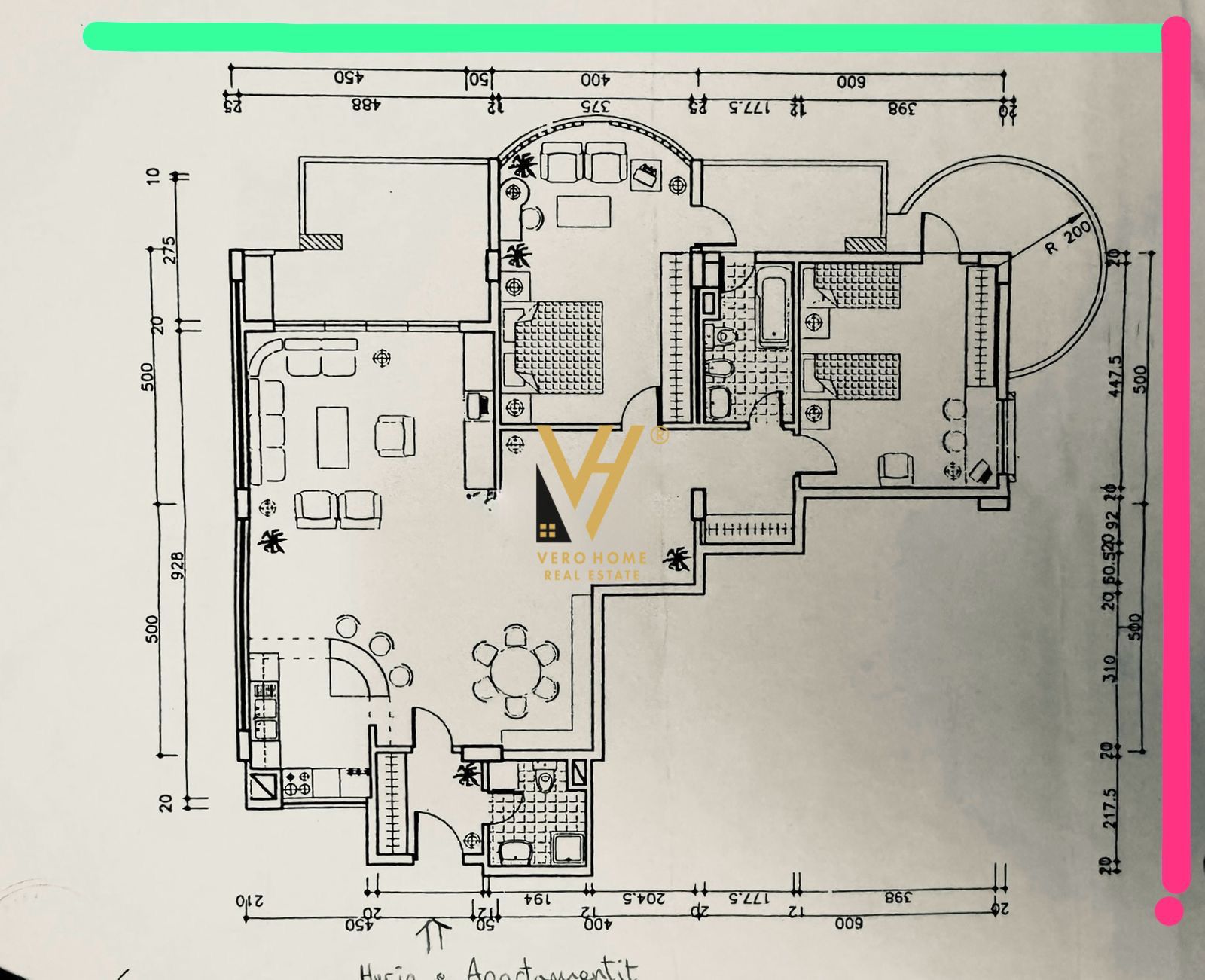 ZYRE 160 M2 ME QERA NE BLLOK 2.500 EURO
