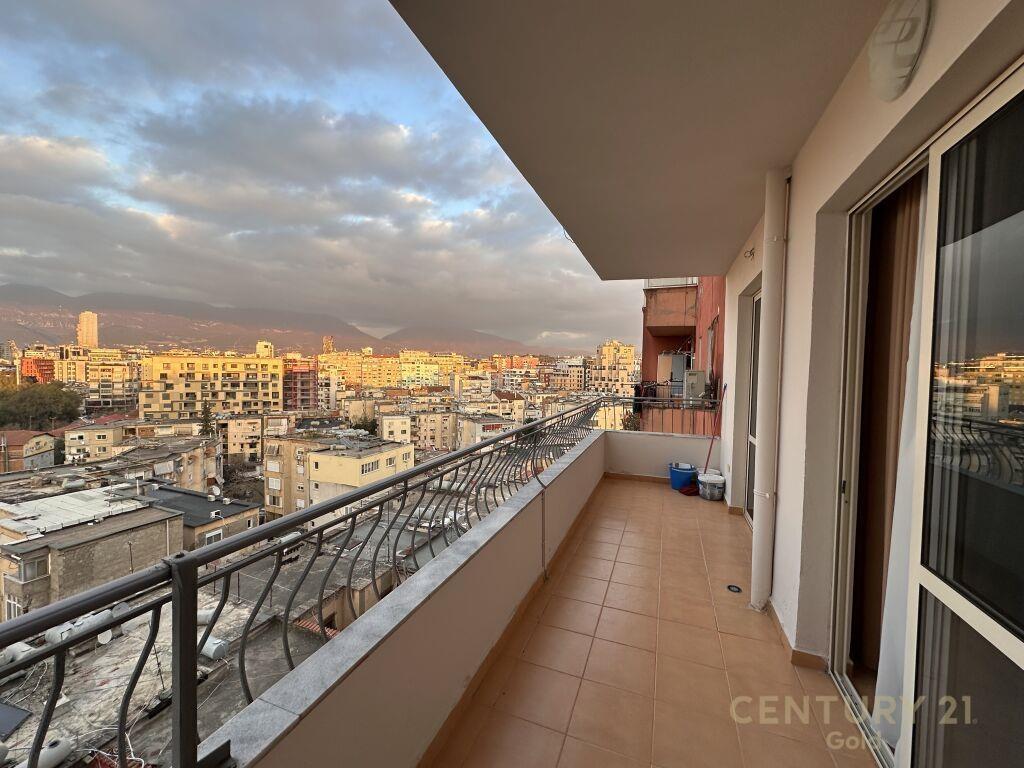 JEPET ME QIRA APARTAMENT 2+1 TEK KOMUNA E PARISIT PRANE RRUG