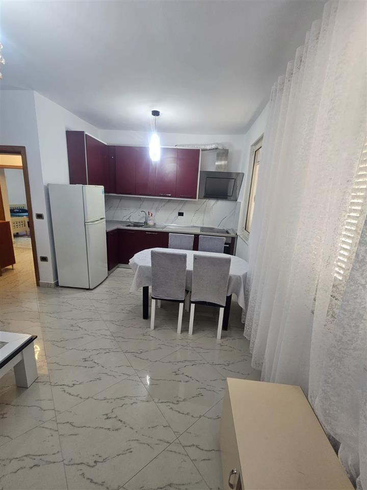 Jepet me qera ne qender Durres