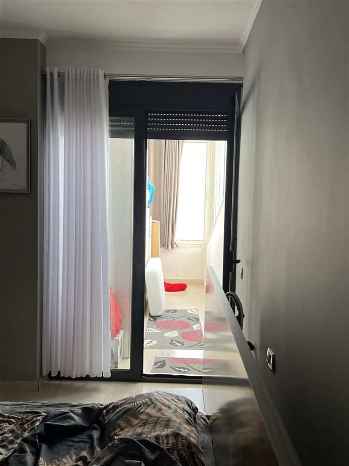 SHITET APARTAMENTI 2+1 NE HYRJE TE DURRESIT