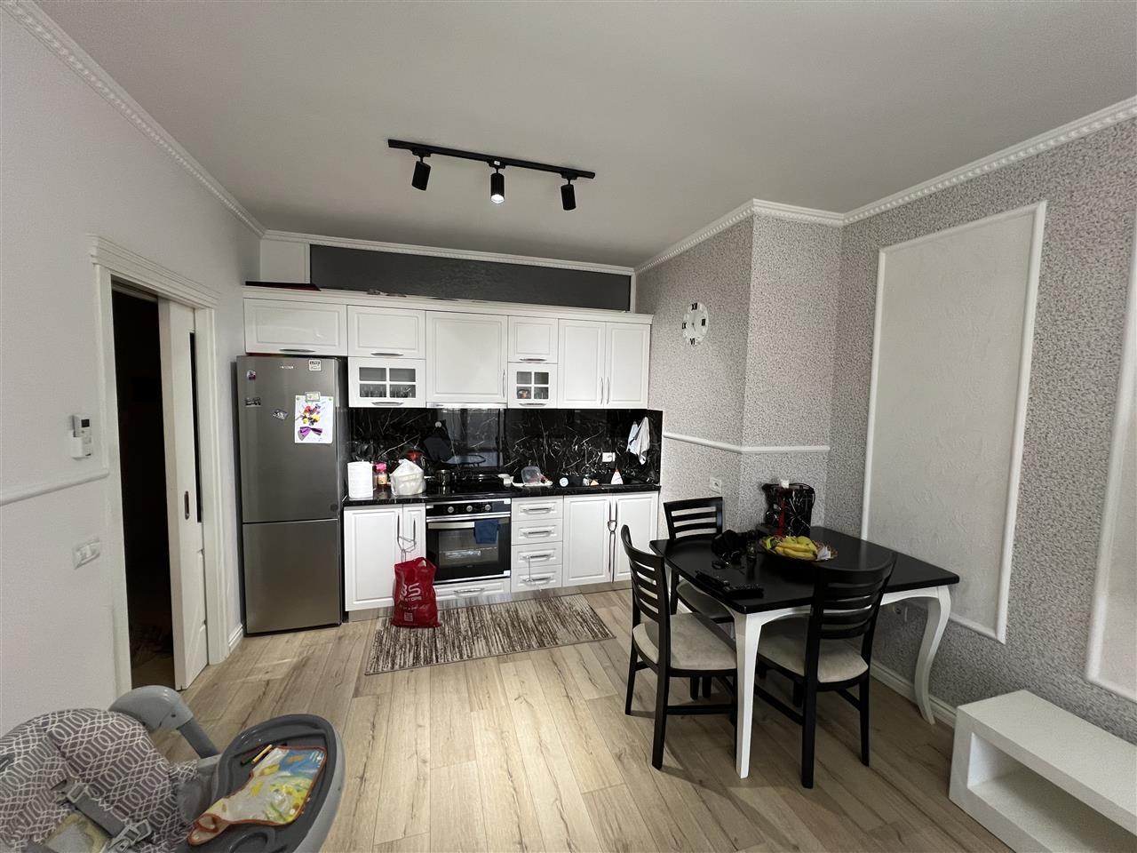 SHITET APARTAMENTI 2+1 NE HYRJE TE DURRESIT