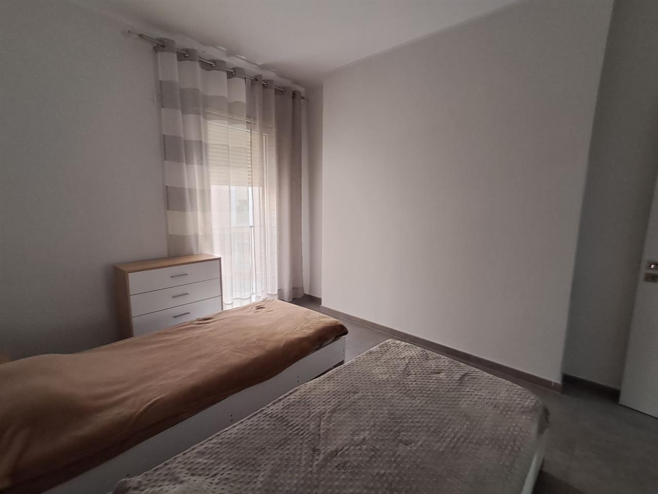 JEPET ME QIRA 2+1 NE QENDER DURRES