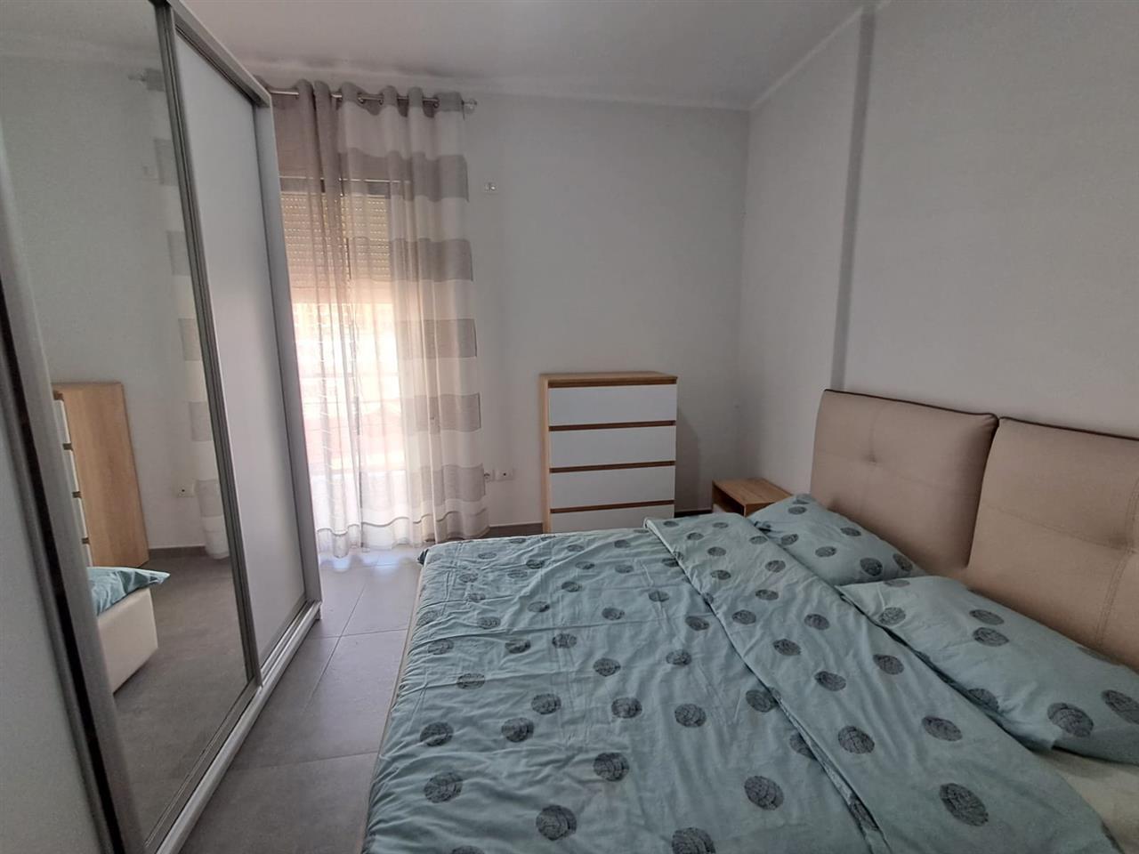 JEPET ME QIRA 2+1 NE QENDER DURRES