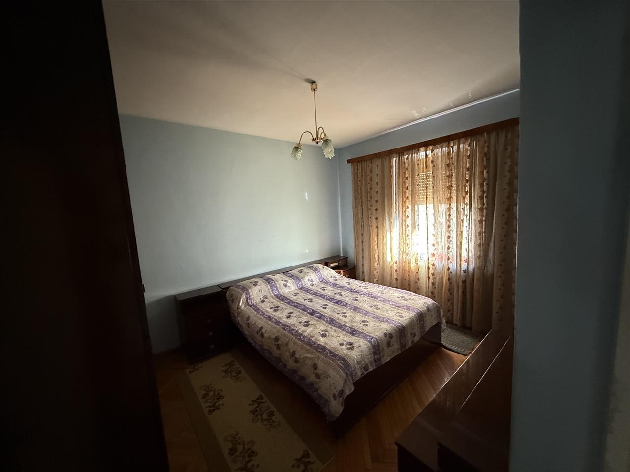 Apartament me qira 2+1