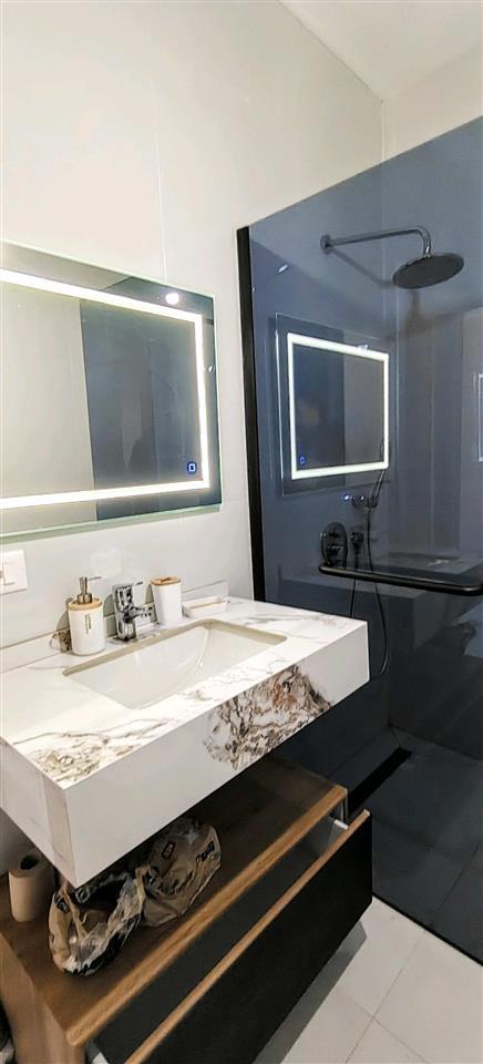 Apartment 1+1 me qera tek tirana garden building