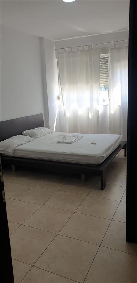 Apartament 1+1 Tek mozaiku i Tiranës