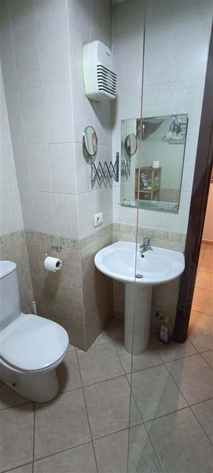 Apartament 1+1 Tek mozaiku i Tiranës