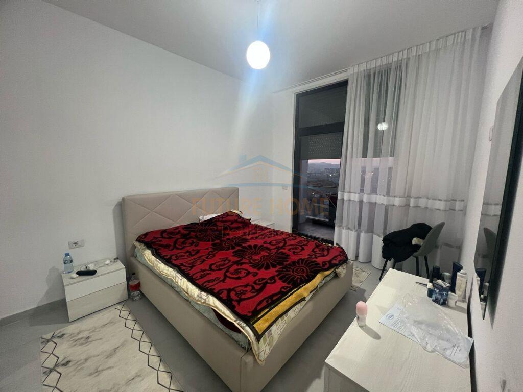Shitet, Apartament 1+1, Dogana, Tiranë.