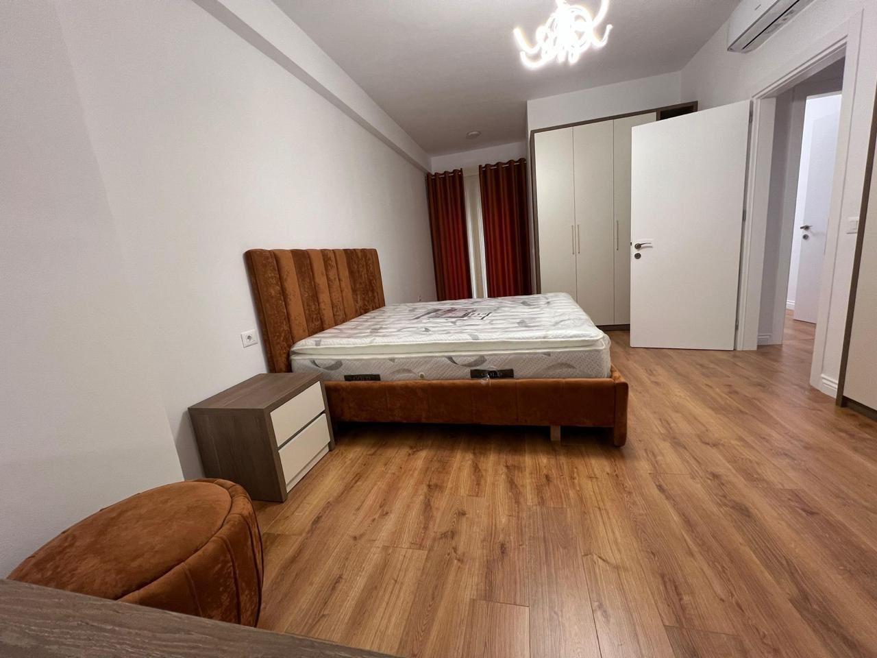 Jepet me qira 2+1 tek Parku Olimpik