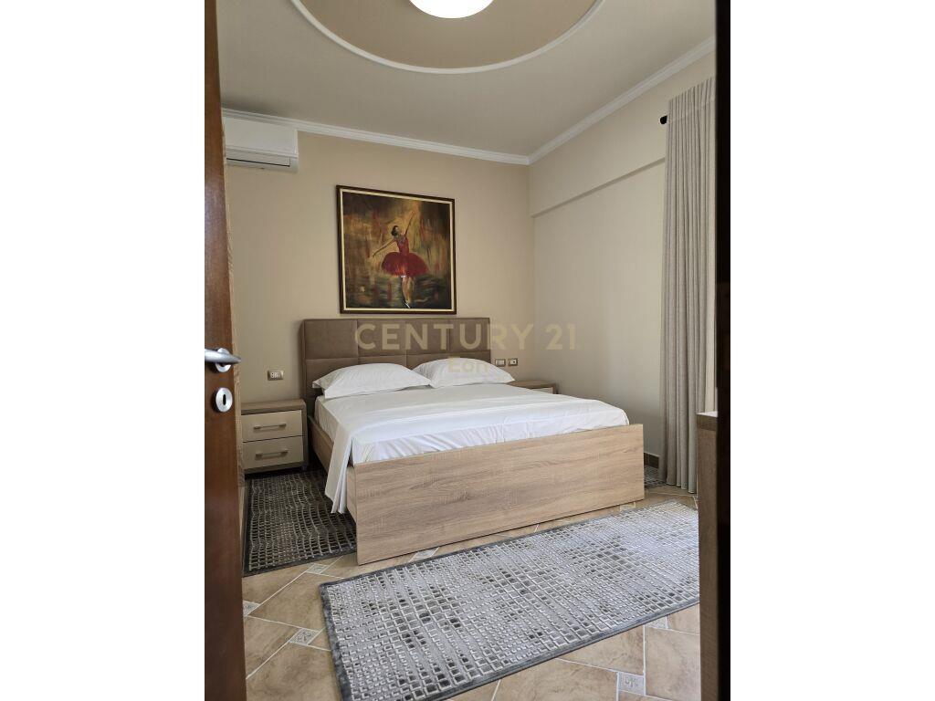 Shitet Apartament 2+1 në Durrës pranë Drejtorisë së Policisë