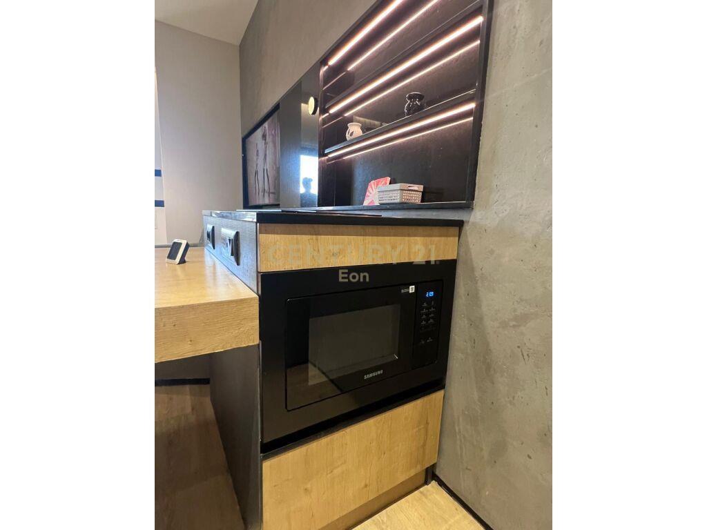 Shitet apartament 1+1 në zonën Plazh, Durrës, linja e parë!