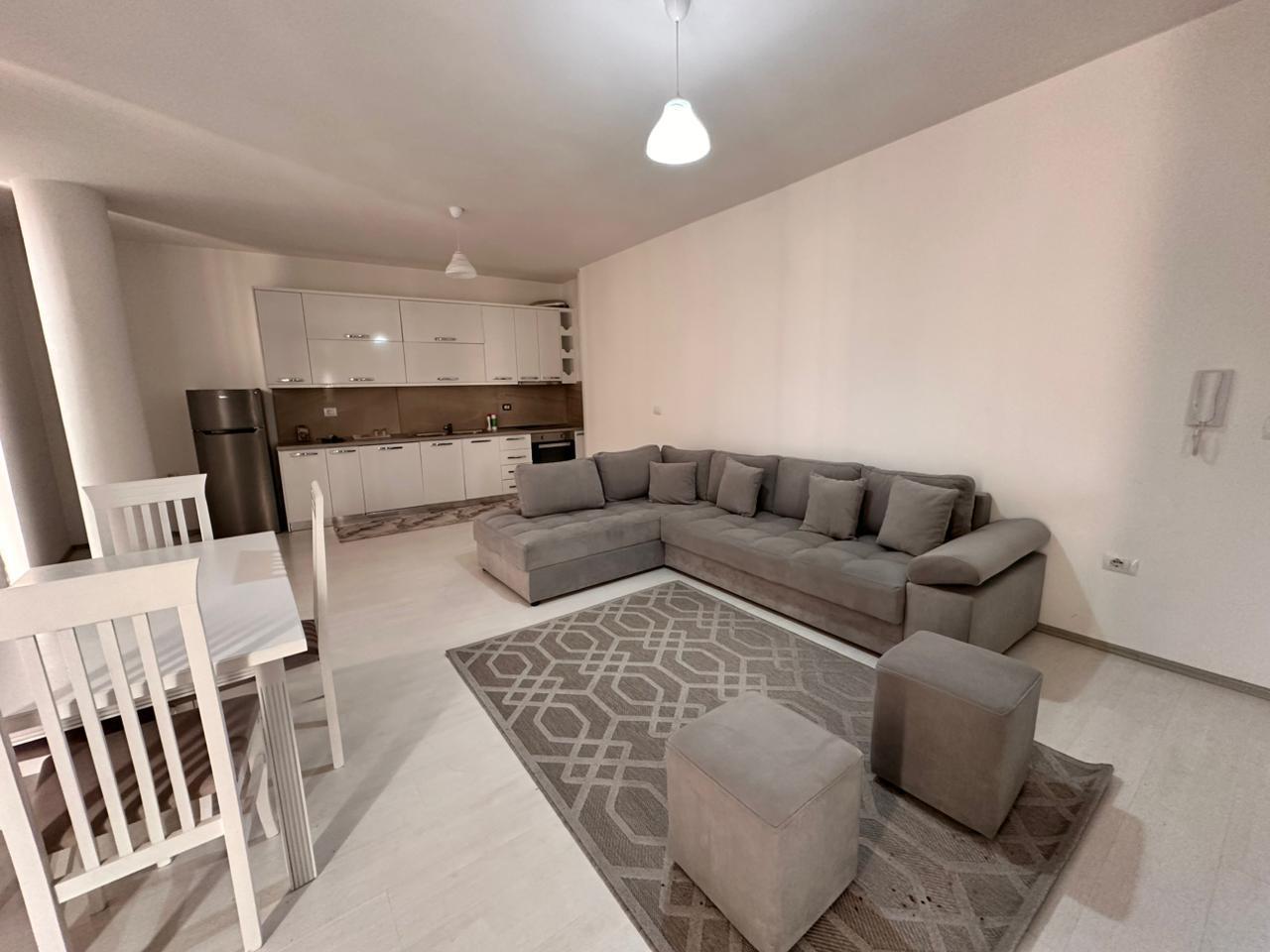 JEPET ME QIRA SUPER APARTAMENT 2+1+2.