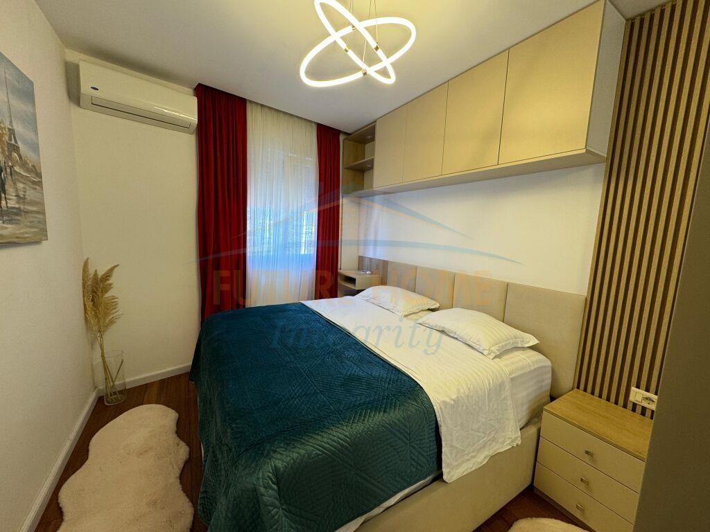 Shitet, Apartament 2+1, Selvia, Tiranë.