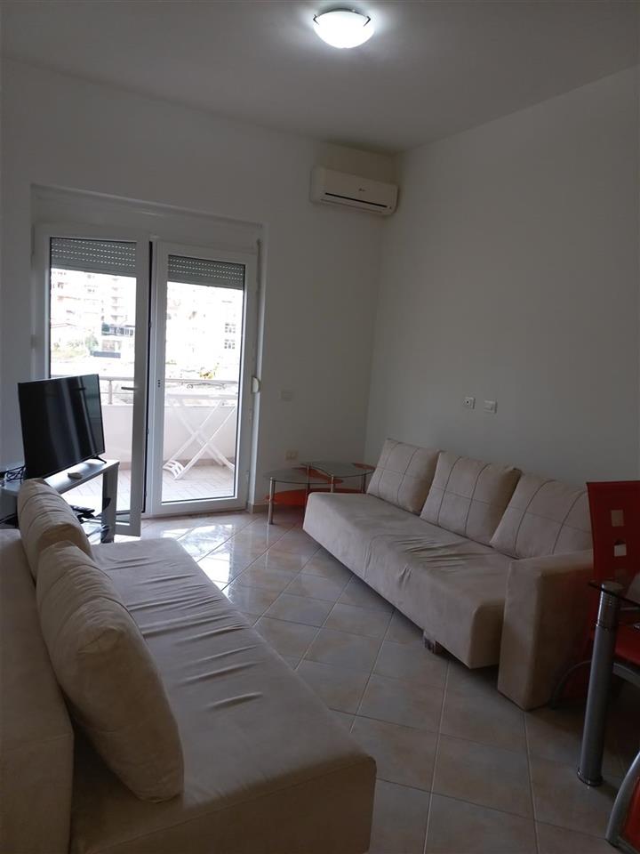 Lungomare Apartament1+1 me qera