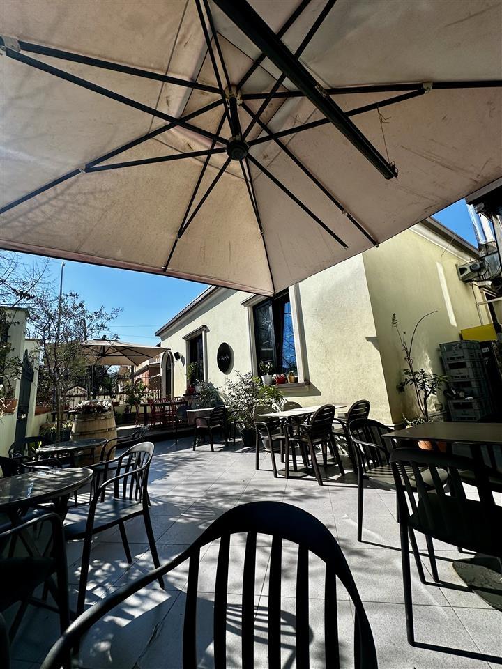 Restorant Gatii me qera ose shitet