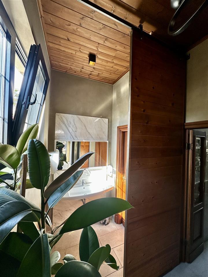 Restorant Gatii me qera ose shitet