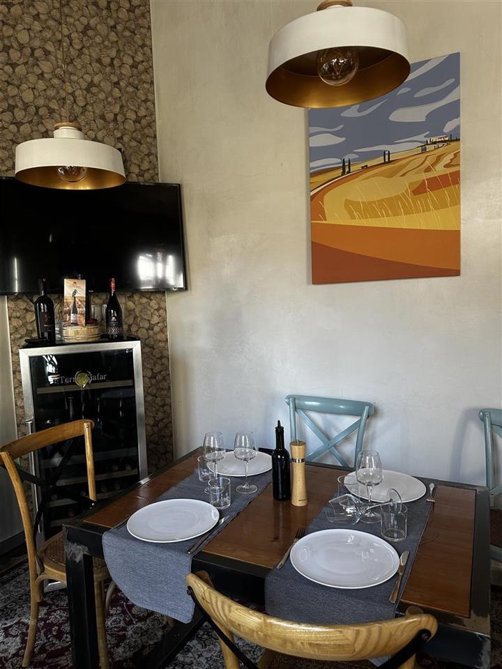 Restorant Gatii me qera ose shitet