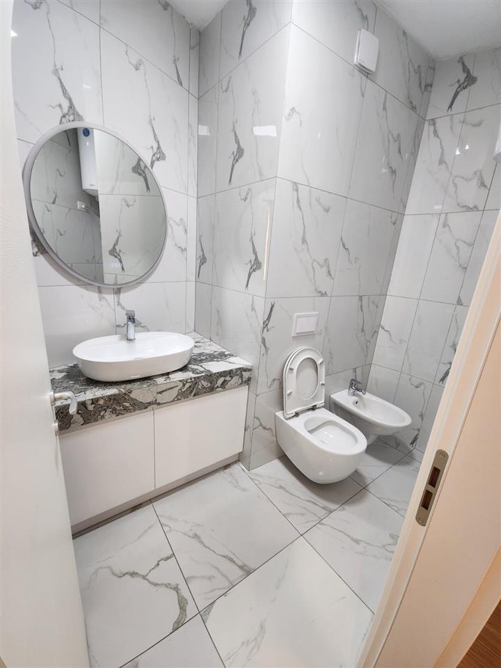 Jepet me qira apartament 2+1 tek Kopshti Zoologjik