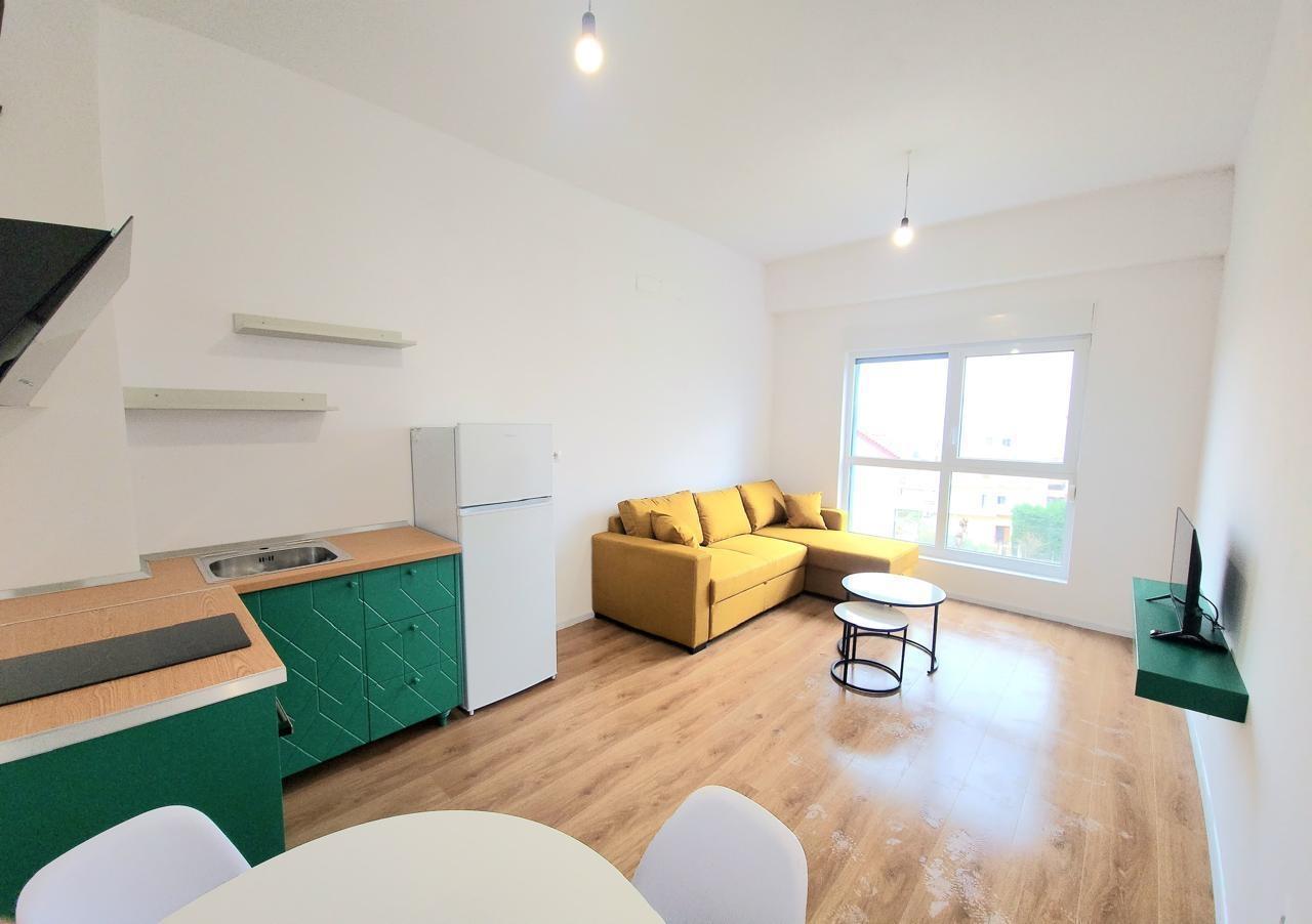 Jepet me Qira Apartament 1+1 te Kompleksi Kaimi.