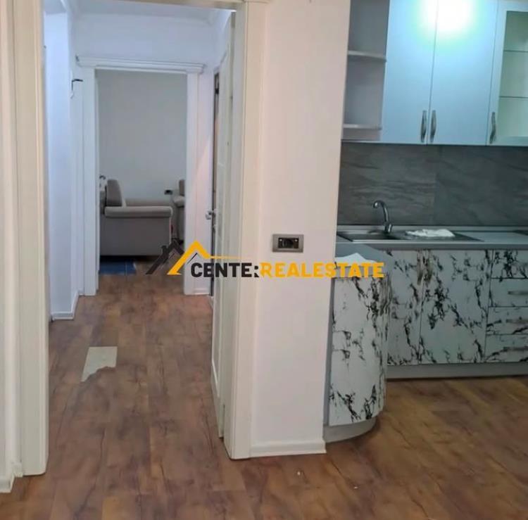JEPET ME QIRA APARTAMENT 1+1 NË LAGJEN SHËNKOLL, ELBASAN.