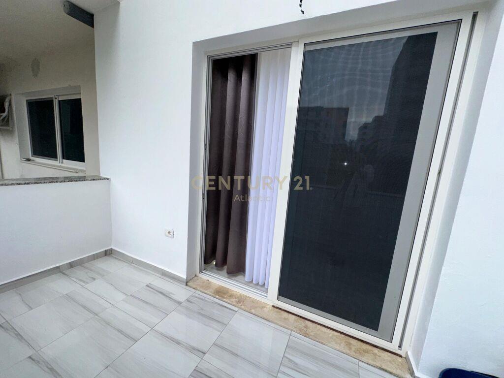 SHITET APARTAMENT 2+1 TEK SHKEMBI KAVAJES!