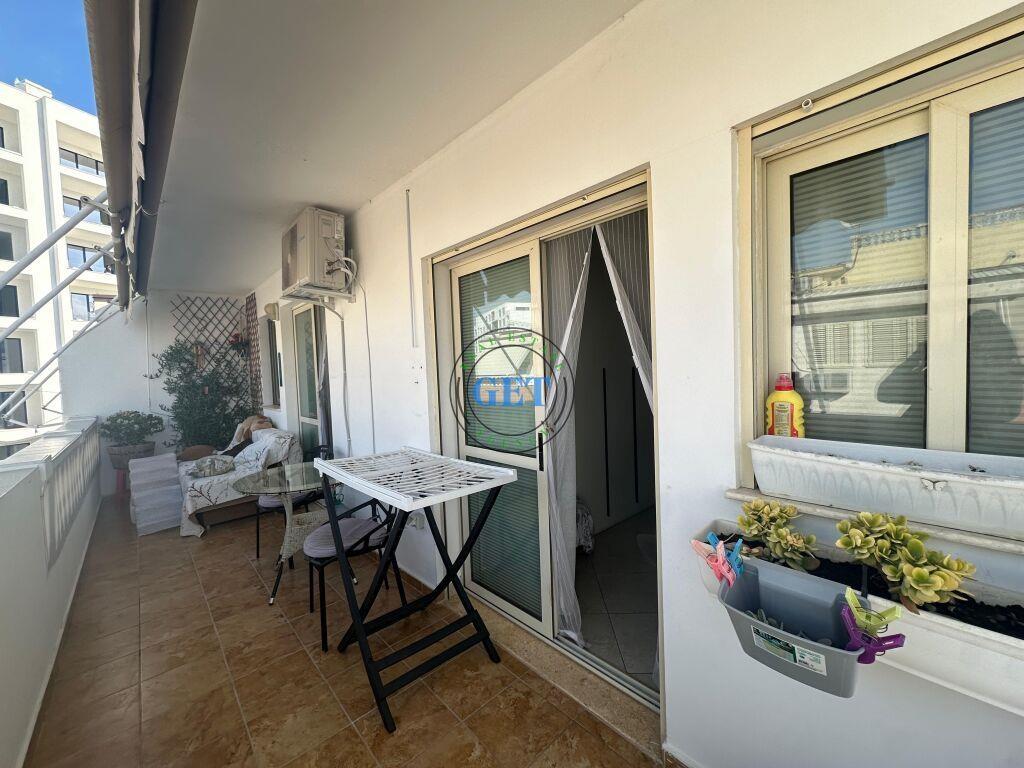 Shitet Dupleks 3+1, Golem