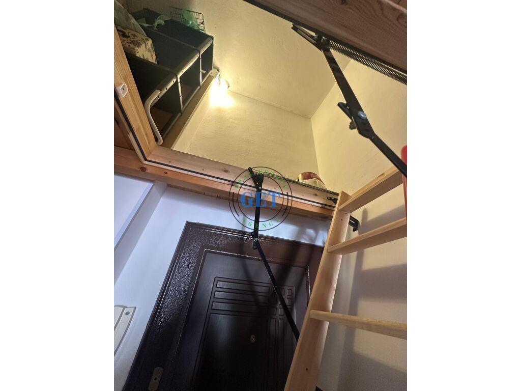 Shitet Dupleks 3+1, Golem