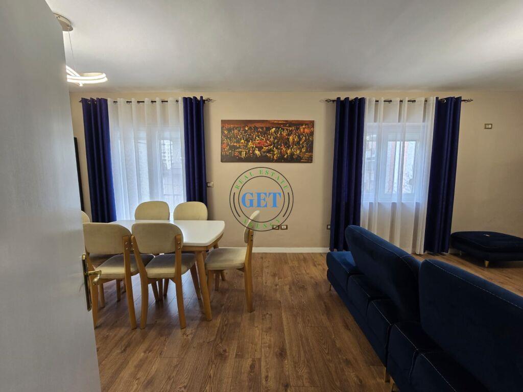 Shitet, Apartament 2+1+2,Muzeumi, Durres!