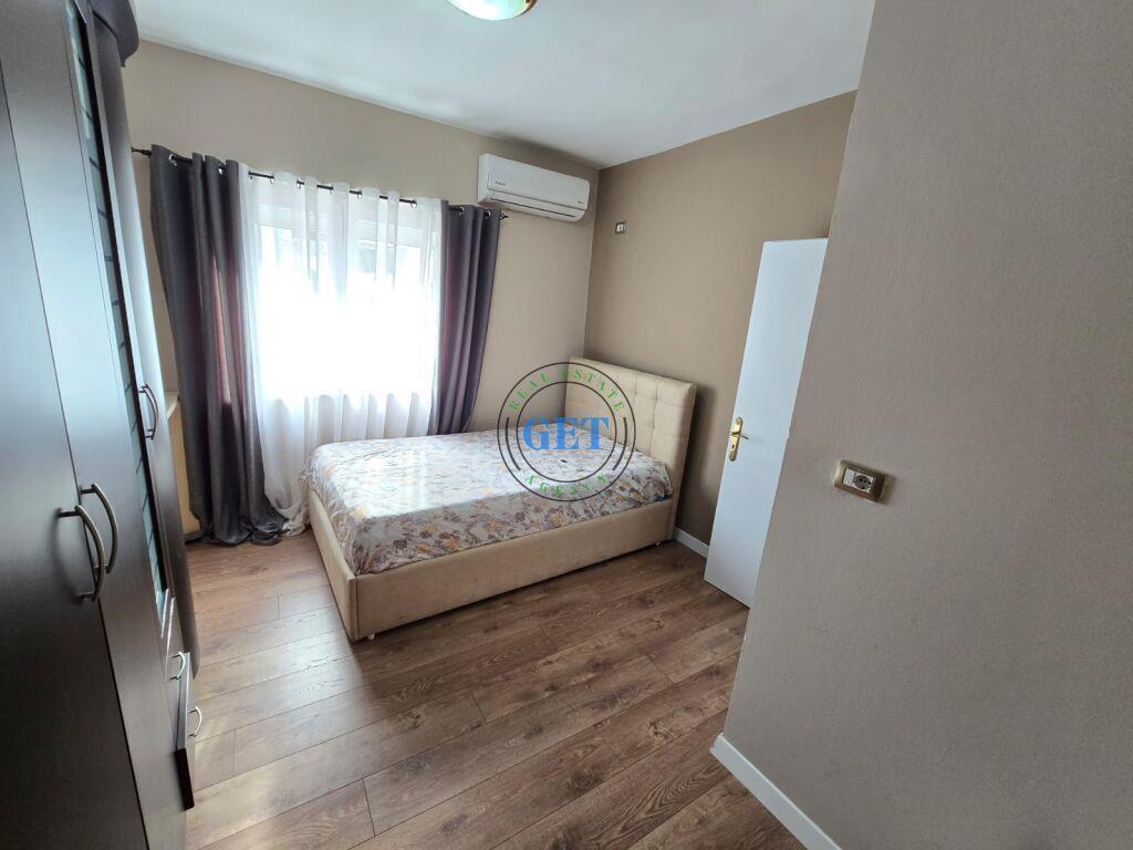 Shitet, Apartament 2+1+2,Muzeumi, Durres!