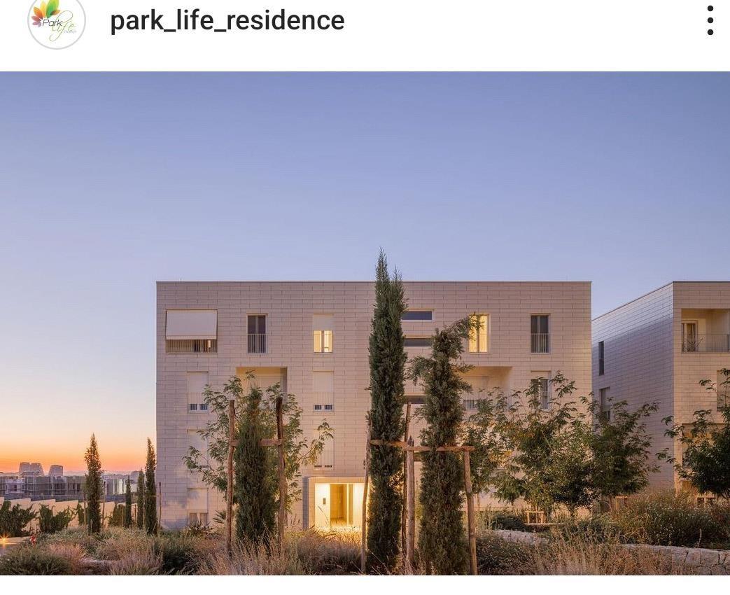 Shes Apartament 2+1+2 POSTE PARKIMI te Liqeni Artificial.