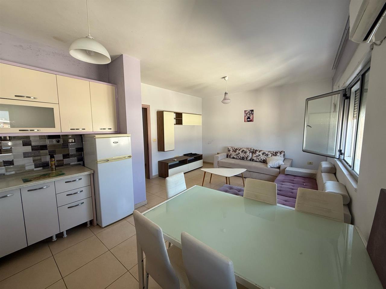 Apartament 2+1 me qera Concord Center
