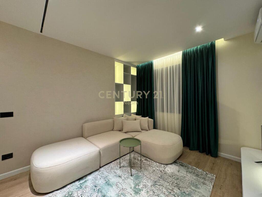 Jepet me Qira Apartment 1 +1 Te Hoxha Tahsim!