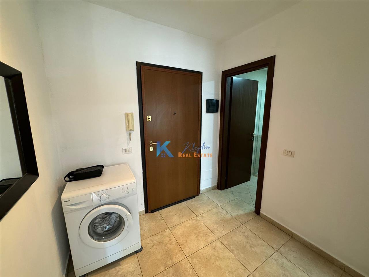 1+1 per qira te 21 Dhjetori