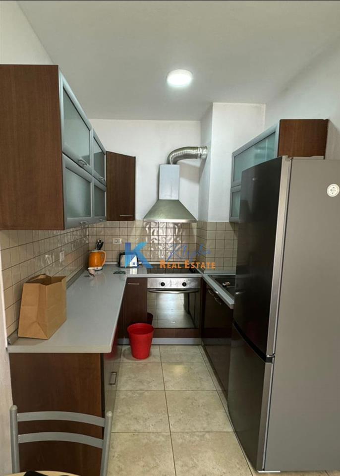 1+1 per qira te 21 Dhjetori