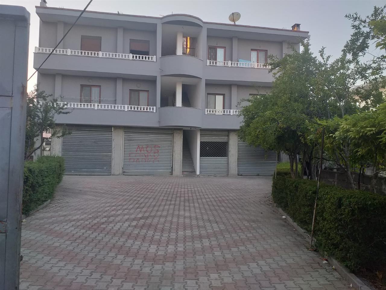 Jepet shtepia me qera ne durres lagjia 17