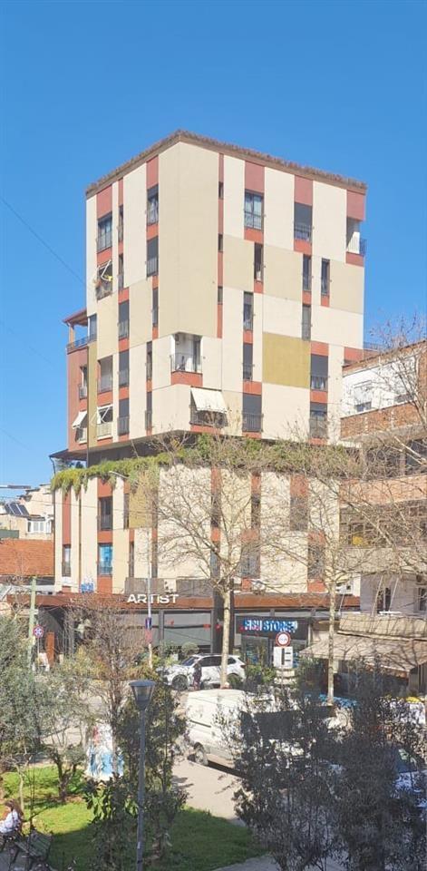 JEPET ME QERA APARTAMENT 1+1 RR. ” DON BOSKO “