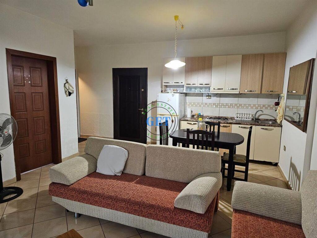 Shitet, Apartament 1+1,Mali i Robit, Durres